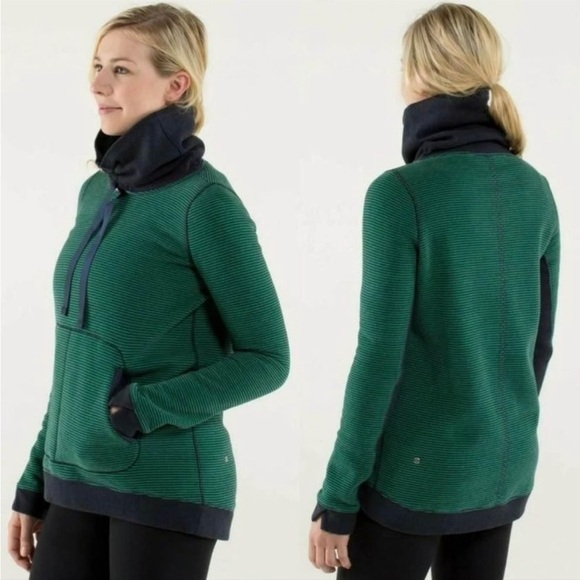 Lululemon Avenue Pullover Green Bean Blue - Picture 2 of 5